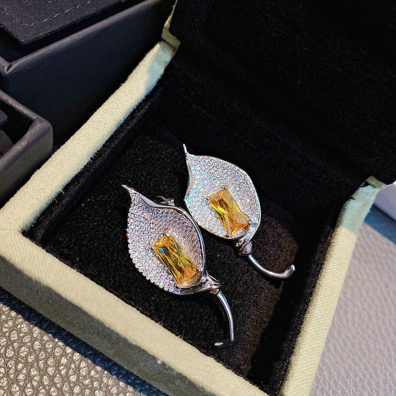 Calla Lily Earrings