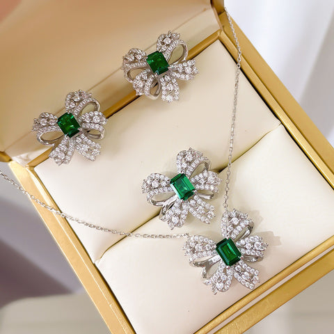 Pave Bowknot Emerald Set