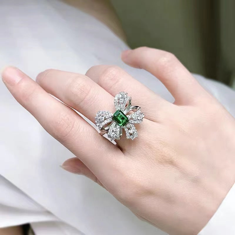 Pave Bowknot Emerald Set